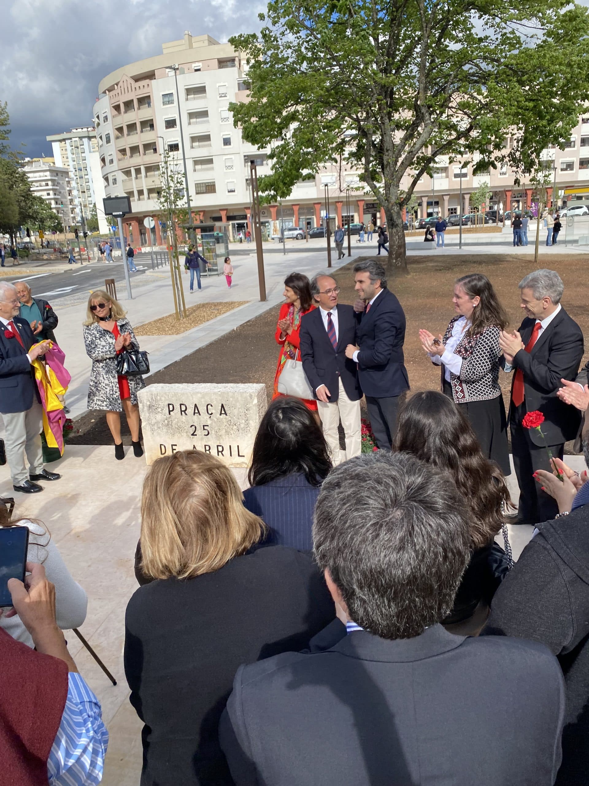 Inauguração da Praça 25 de Abril